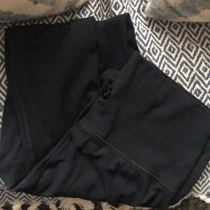 High waisted black leggings